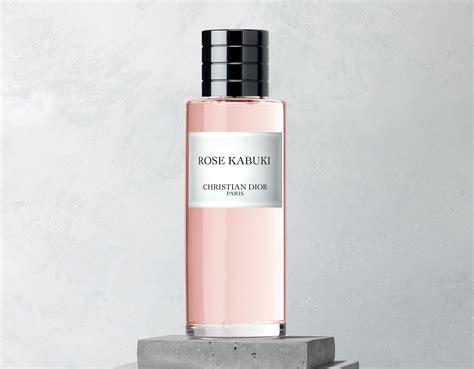 rose kabuki Christian Dior